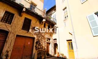 Immeuble  278 m² à vendre à Saint-Amour (39160)