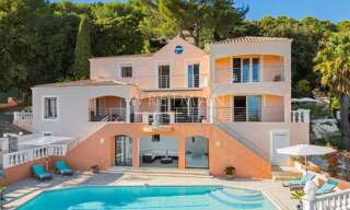 Maison 13 Pièces 318 m² à vendre à Vallauris (06220)
