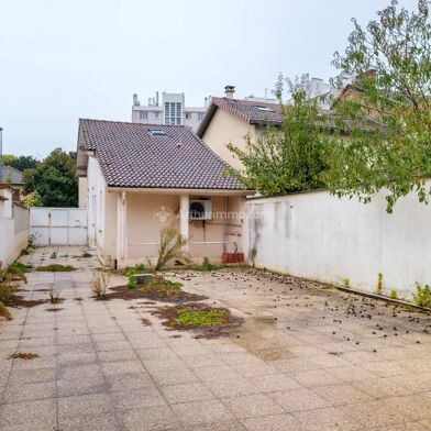 Maison 5 pièces 399000 €