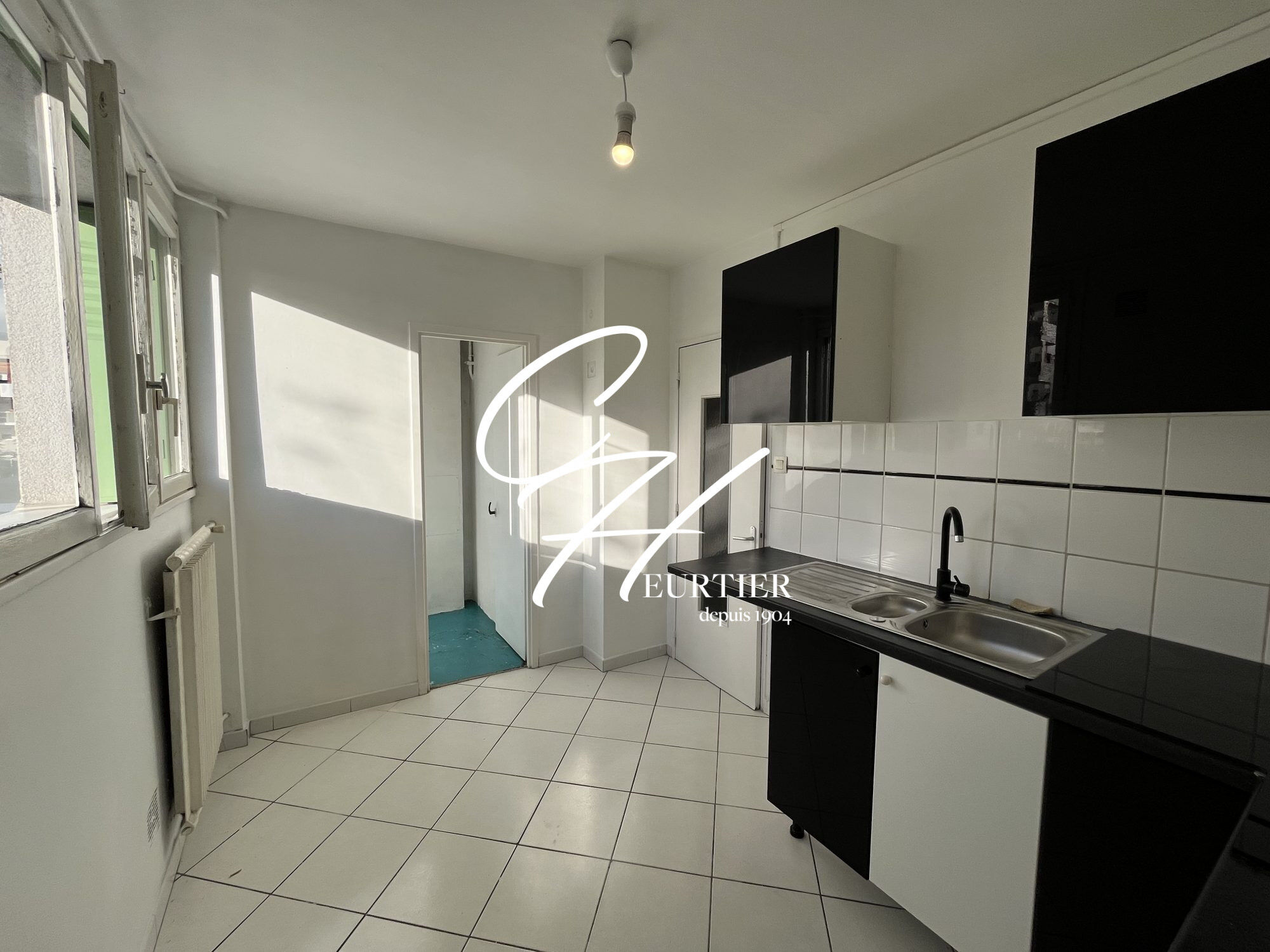 Appartement 4 pièces  à louer Grenoble 38100