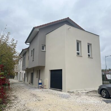 Maison 6 pièces 230000 €