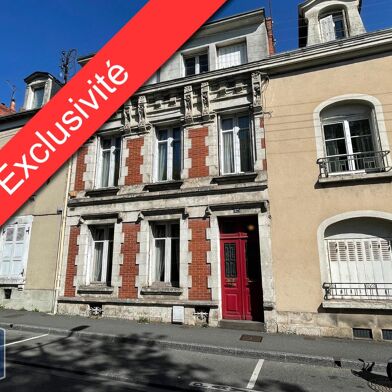Maison 9 pièces 250000 €