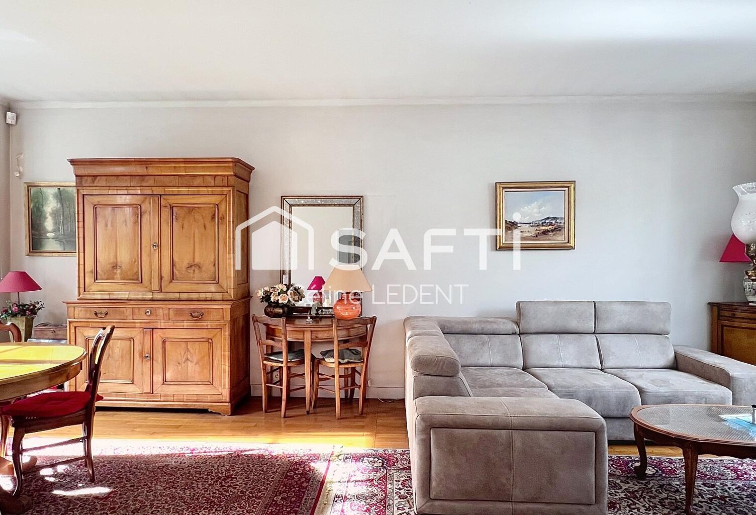 Maison de caractère, non mitoyenne, — photo 1
