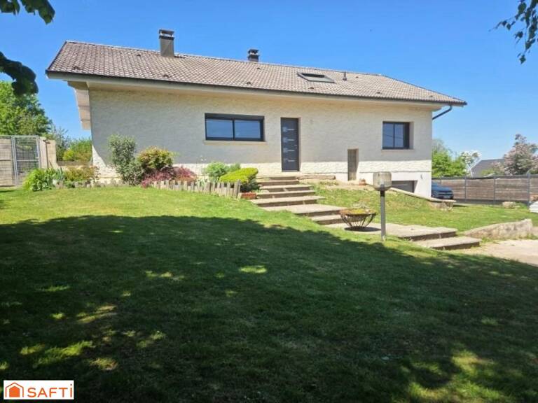 Maison 7 Pieces 4 chambres de 185 m5 — photo 1