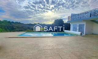 Maison 10 Pièces 321 m² à vendre à Saint-Gilles (30800)