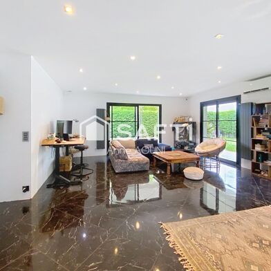 Maison 6 pièces 498000 €