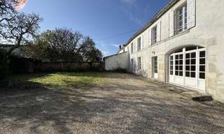 Maison 4 Pièces 120 m² à louer à Julienne (16200)