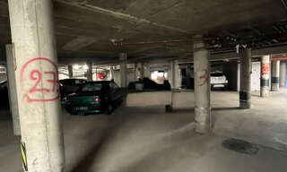 Garage  25 m² à vendre à Marseille 8 (13008)