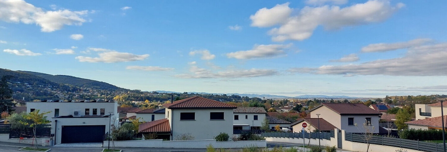 Terrain  793 m² à vendre à Fleurieu-sur-Saône (69250)