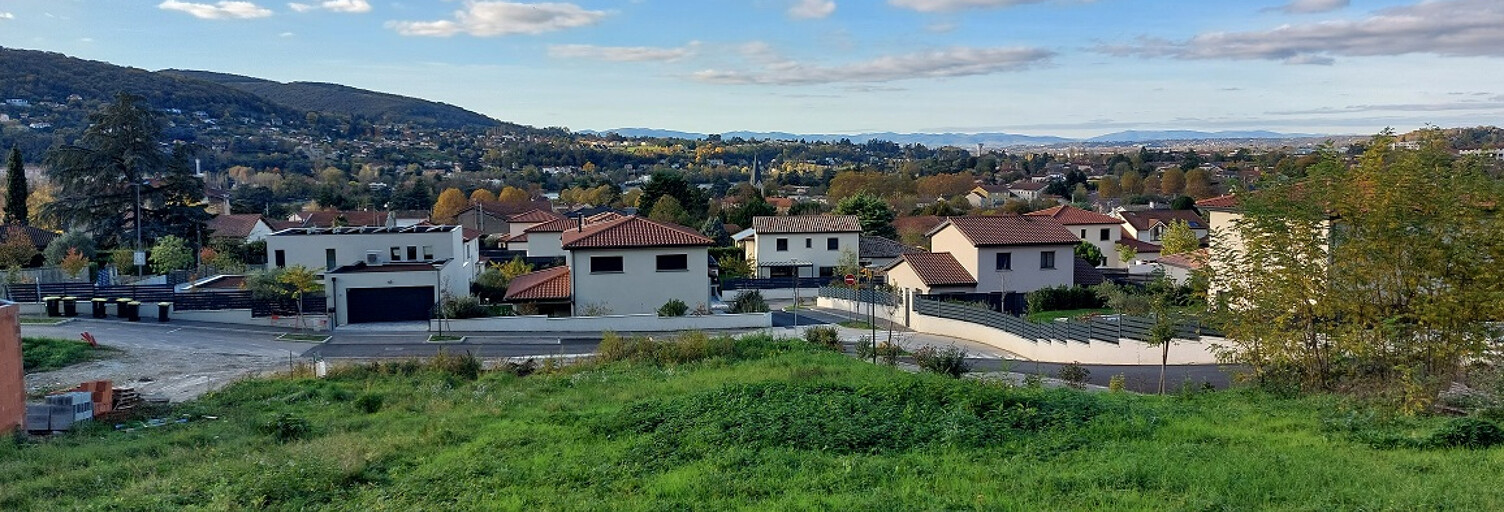 Terrain  1192 m² à vendre à Fleurieu-sur-Saône (69250)