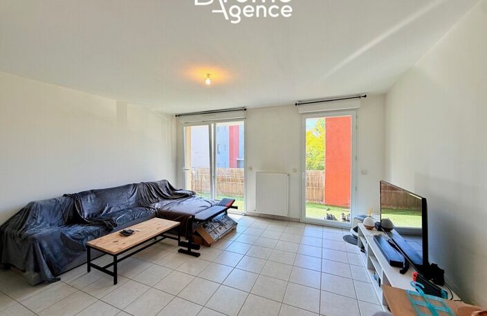 T2 — photo 2