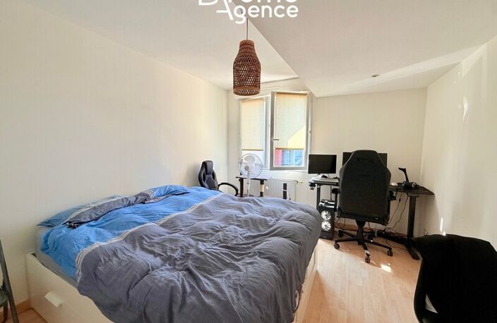 T2 — photo 4