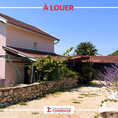 Maison 3 pièces 990 €