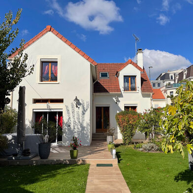 Maison 6 pièces 850000 €