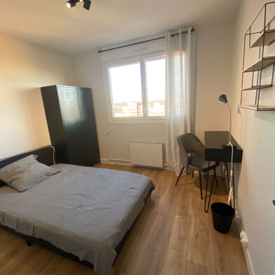 Appartement 7 pièces 490 €
