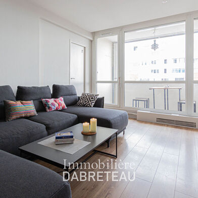 Appartement 7 pièces 535 €