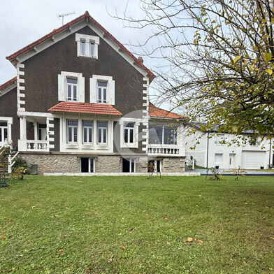 Maison 11 pièces 564000 €