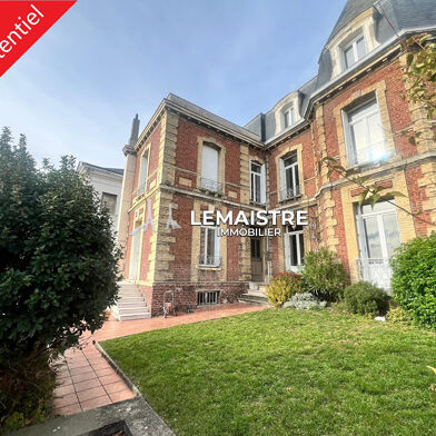 Maison 10 pièces 598000 €