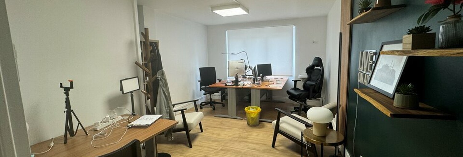 Bureau  77 m² à louer à Villeurbanne (69100)