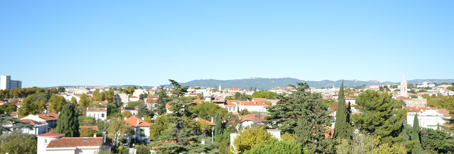 Appartement 5 Pièces 90 m² à vendre à Marseille 12 (13012)