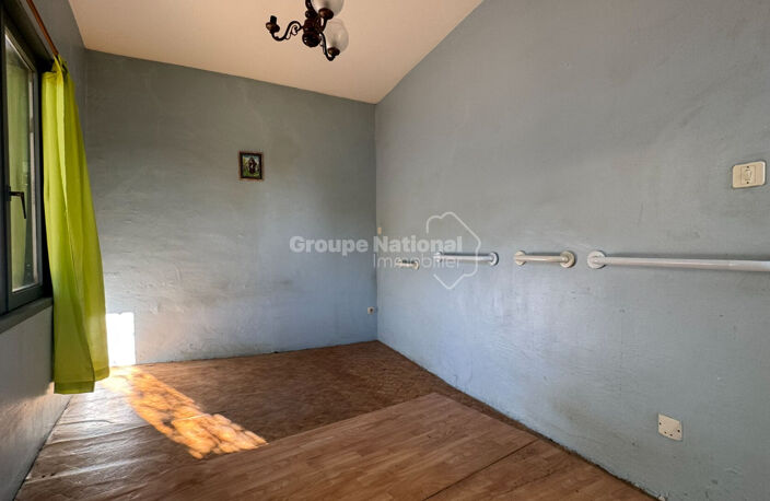 À vendre - Maison à rénover sur Calvisson — photo 4