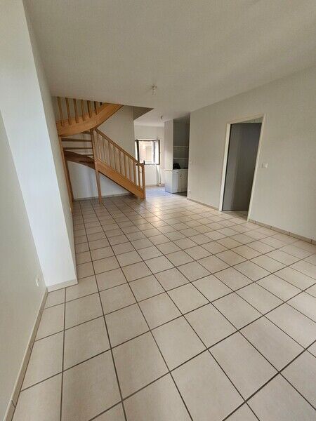 Appartement  T4 à louer Romans-sur-Isère 26100