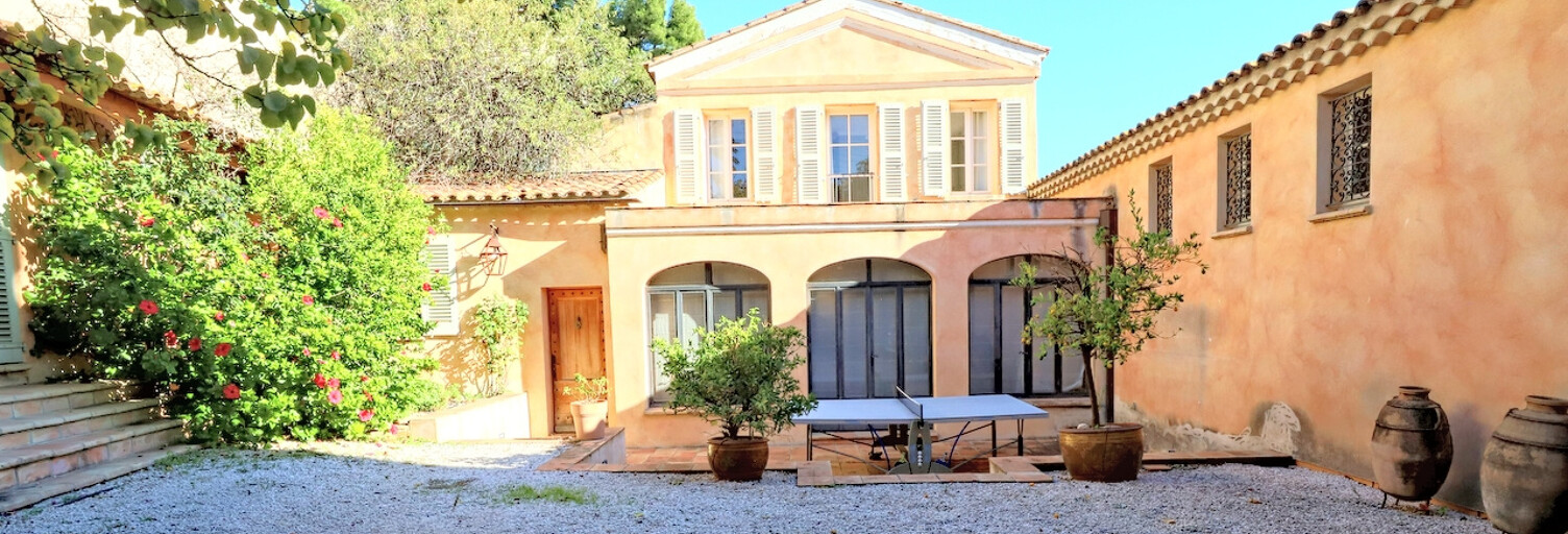 Maison 10 Pièces 300 m² à vendre à Toulon (83000)