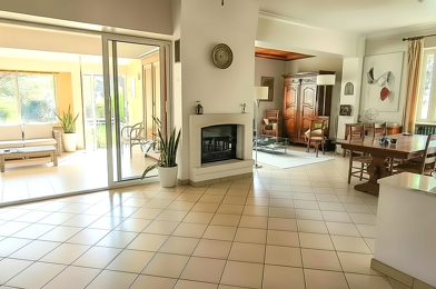 Maison 8 pièces 457000 €