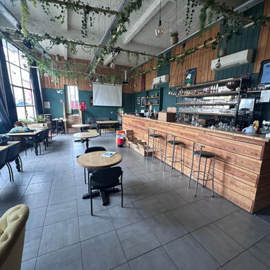 Commerce  425000 €