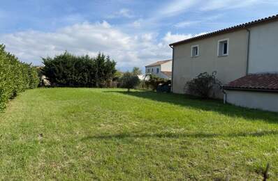 Terrain constructible — photo du bien