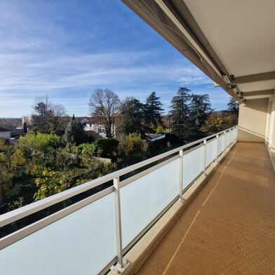 Appartement 5 pièces 1890 €