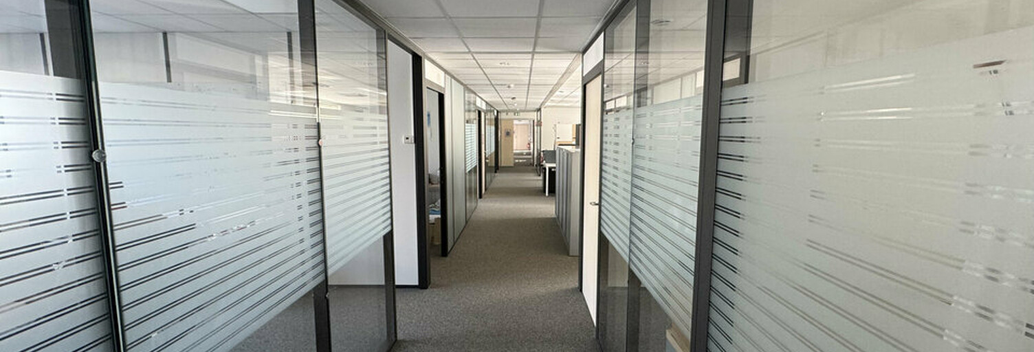 Bureau  892 m² à louer à Tours (37200)