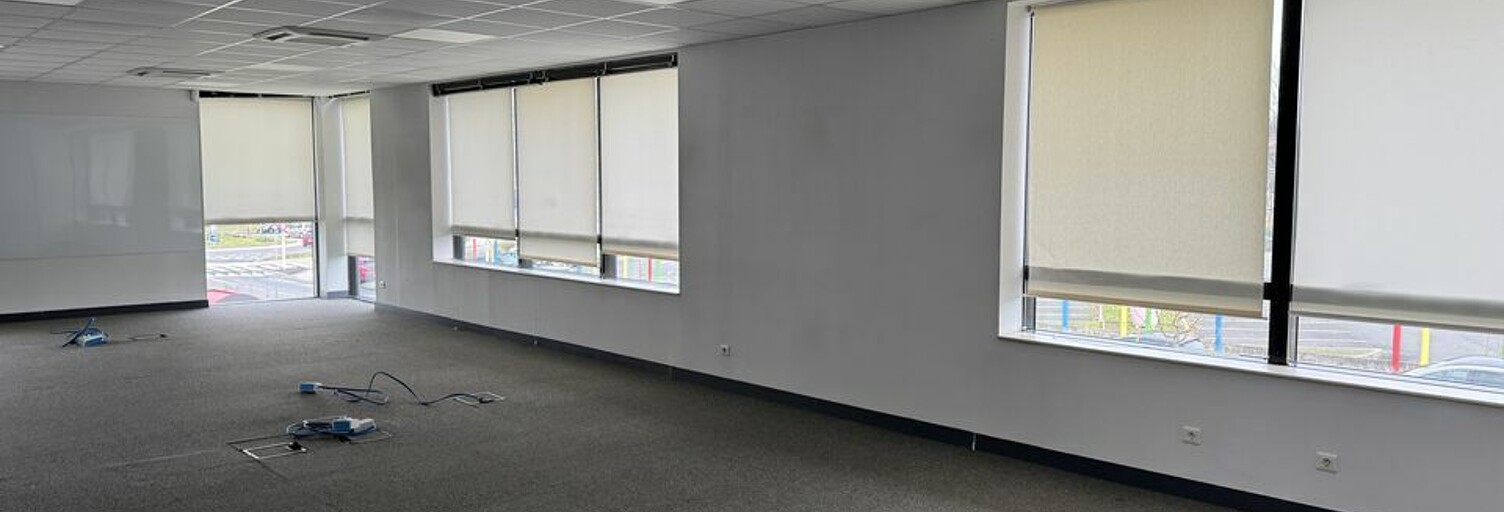 Bureau  892 m² à louer à Tours (37200)