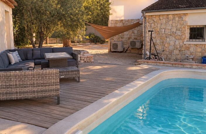 Maison de maçon de 150m² sur un terrain de 500 m² avec piscine — photo 5