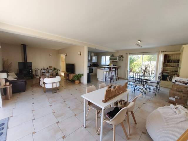 Villa de 5 pièces principales — photo du bien