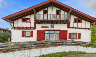 Maison 9 Pièces 492 m² à vendre à Hasparren (64240)