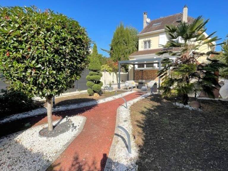 Maison 6 pièces 130 m² — photo 1