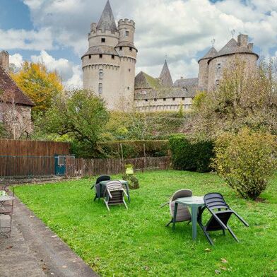 Immeuble  182000 €