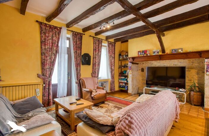 Maison en pierre de 7 pièces principales — photo 4