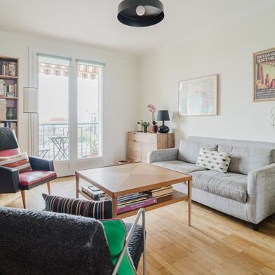 Appartement 4 pièces 244064 €