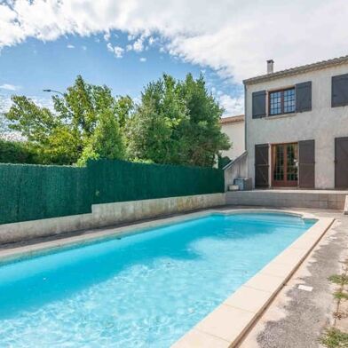 Maison 7 pièces 317700 €