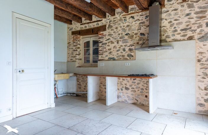 Vente maison 4 pièces 100 m² Lubersac (19210) — photo 2