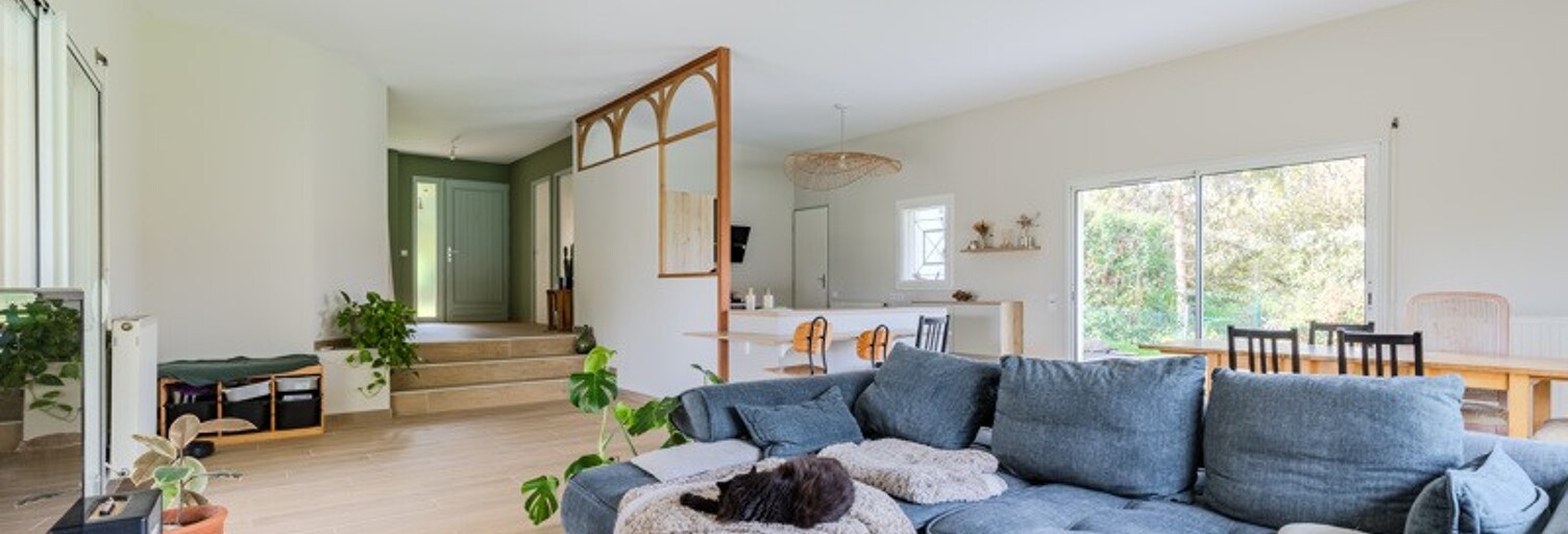 Maison 5 Pièces 167 m² à vendre à Génissac (33420)