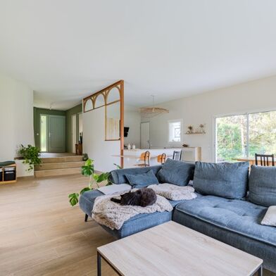 Maison 5 pièces 437808 €