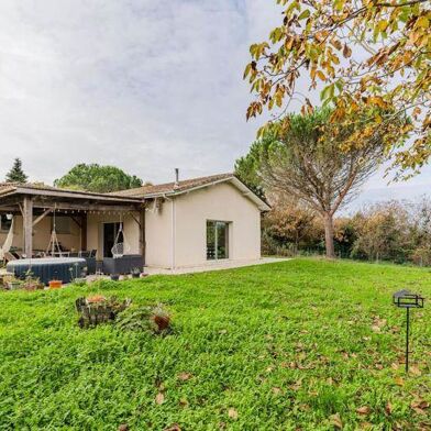 Maison 5 pièces 437808 €