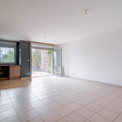 Appartement 3 pièces 210400 €