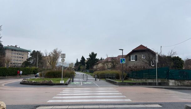 Villa / Maison 5 pièces  à louer Gaillard 74240