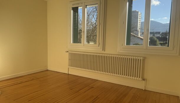 Villa / Maison 5 pièces  à louer Gaillard 74240