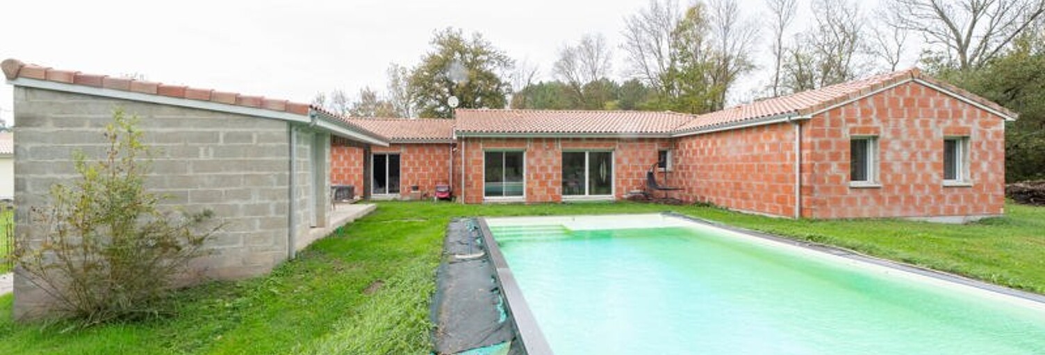 Maison 5 Pièces 145 m² à vendre à Reignac (33860)