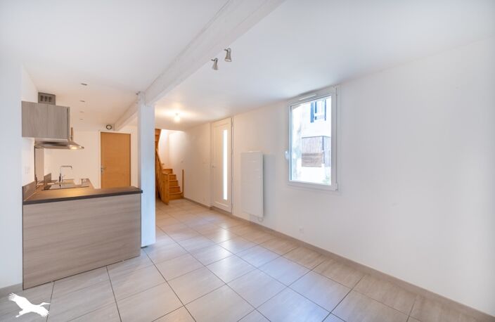 Maison de ville de 3 pièces principales — photo 2